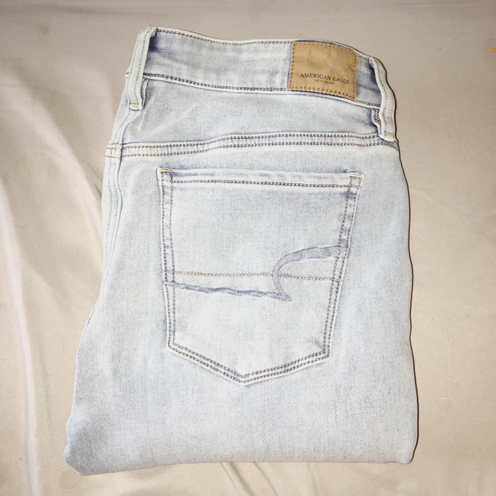 AEO jeans